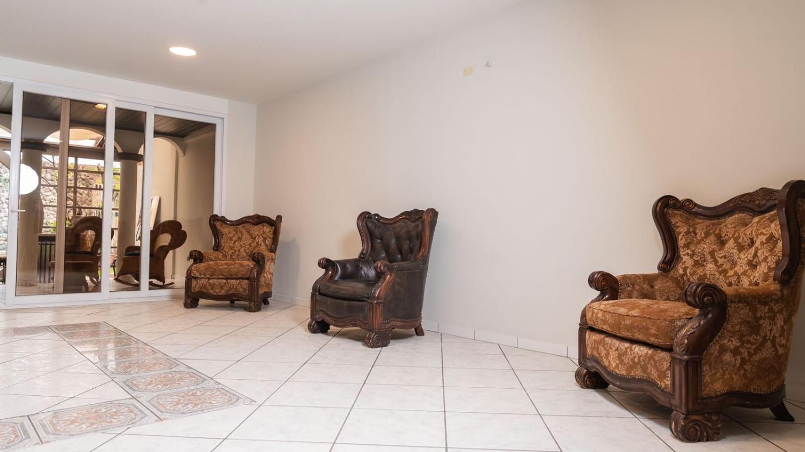 Hotel Boutique Nueva Valladolid Comayagua Bagian luar foto