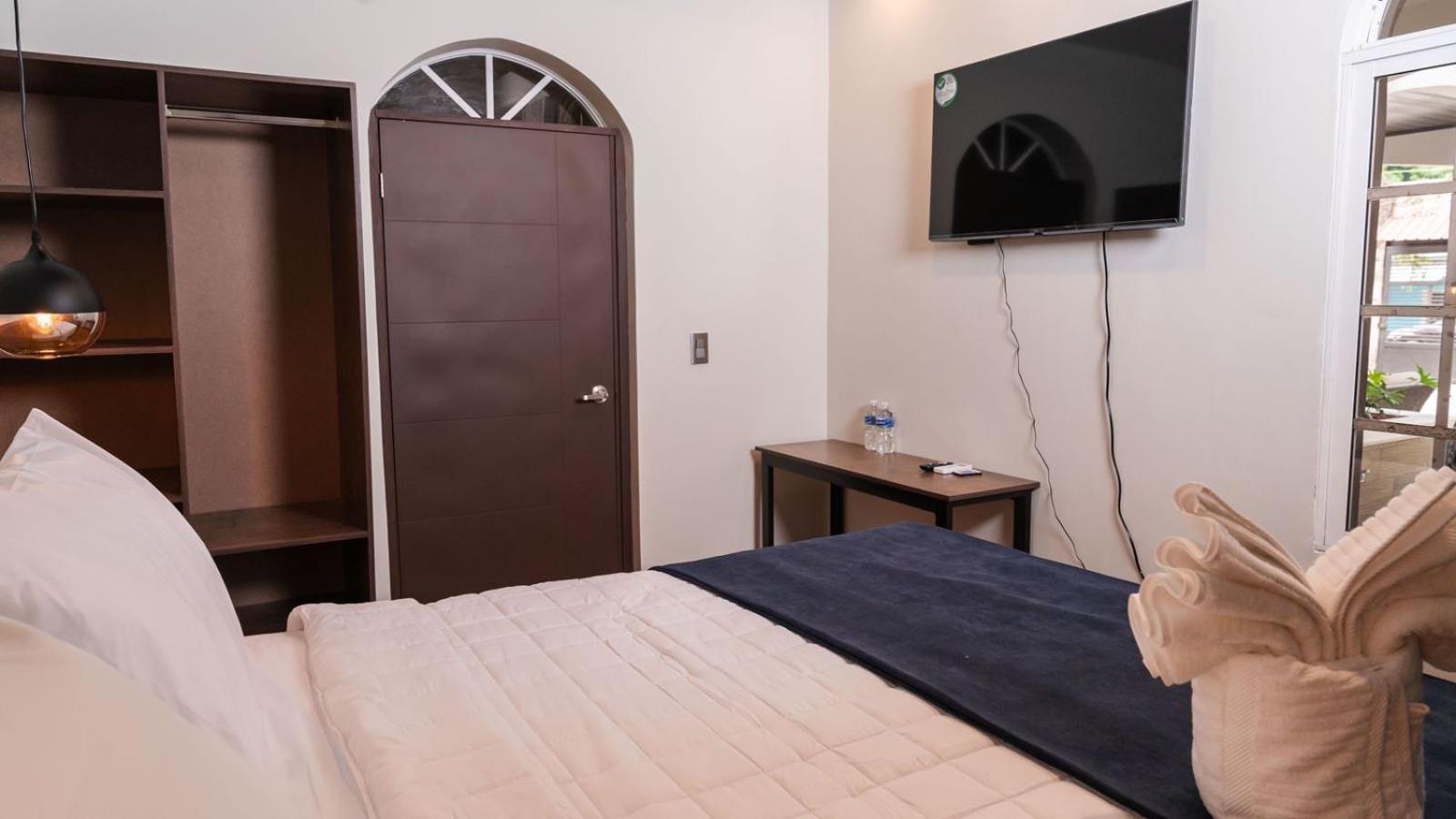 Hotel Boutique Nueva Valladolid Comayagua Bagian luar foto